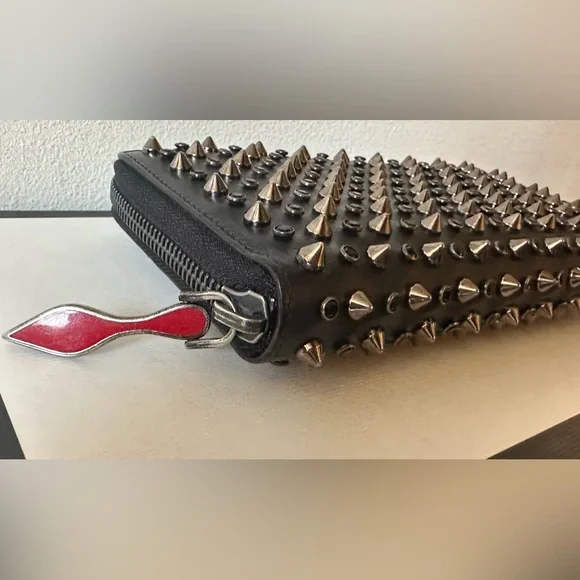 Christian Louboutin Panettone Calf Leather Wallet - Picture 2 of 12